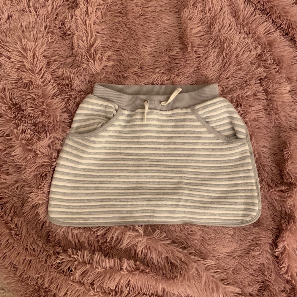 Girls XL Gray and White Striped Skirt